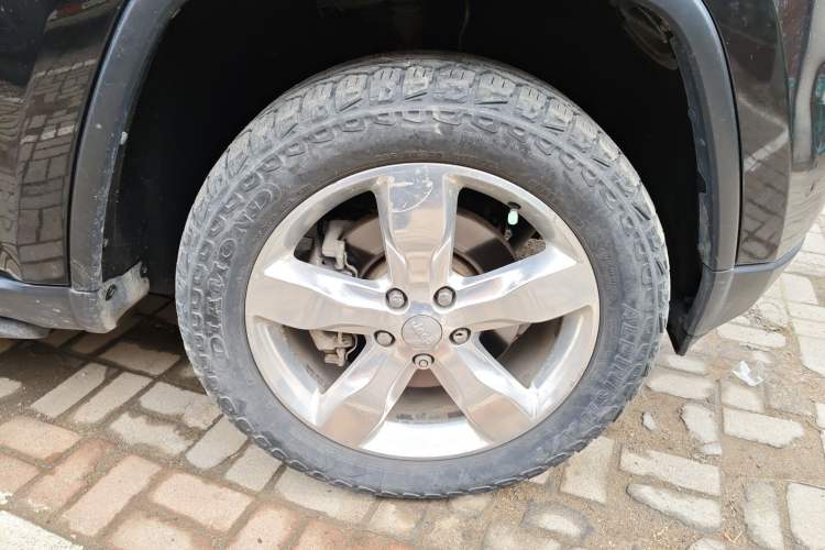 Used Jeep Grand Cherokee 2011 Revised 3.6L Flagship Navigation Edition