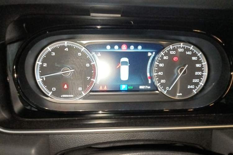 Used GAC Trumpchi M6 2021 270T DCT Luxury Edition (7-seater)