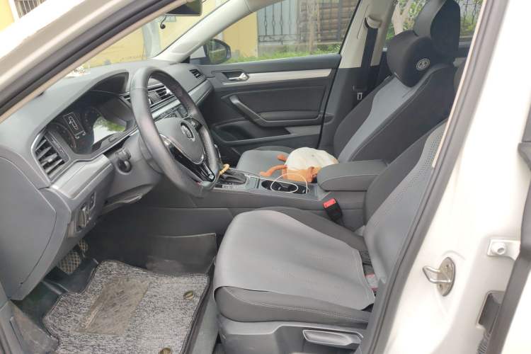 Used Volkswagen Lamando 2019 230TSI DSG Fashion Edition China VI
