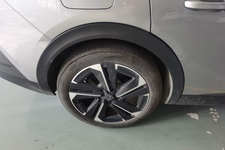 Used Peugeot 408X 2023 Charm Version
