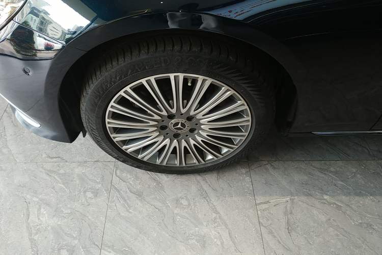 Used Mercedes-Benz E-Class 2021 Restyled E 300 L Luxury Edition