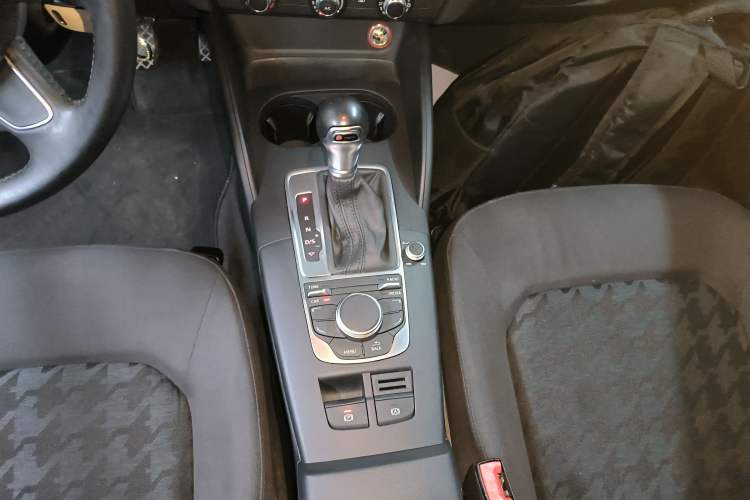 Used Audi A3 2014 Sportback 35 TFSI Automatic Ambition Edition
