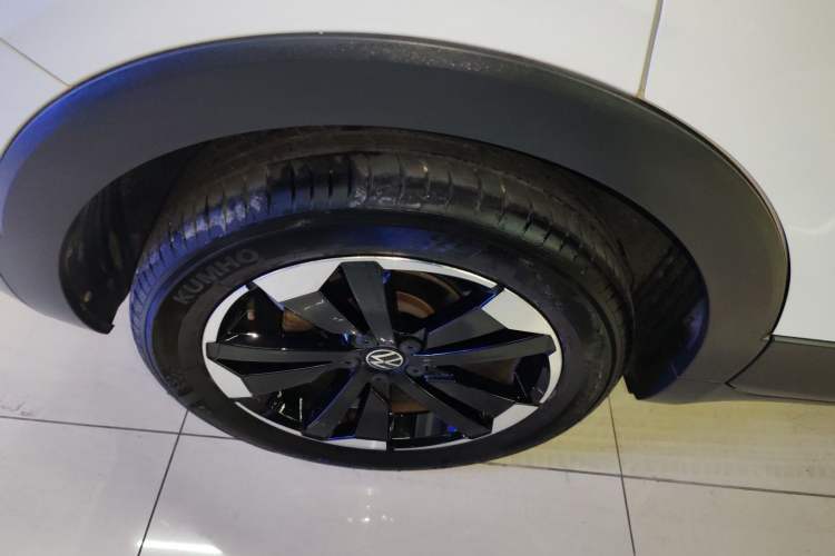 Used Volkswagen Tacqua 2021 1.5L Automatic Yue Zhi Lian Edition Right Rear Wheel Hub
