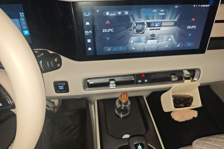 Used Geely Auto icon 2023 1.5TD Chocolate Luxe Edition