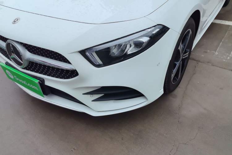 Used Mercedes-Benz A-Class 2022 Revised Version A 200 L Sport Sedan Fashionable Style