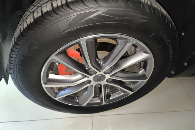 Used Geely Auto Emgrand X7 Sport 2021 1.8TD Manual Two-Wheel Drive Asian Games Edition