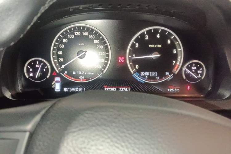 Used BMW 5 Series GT 2014 528i Luxury Edition
