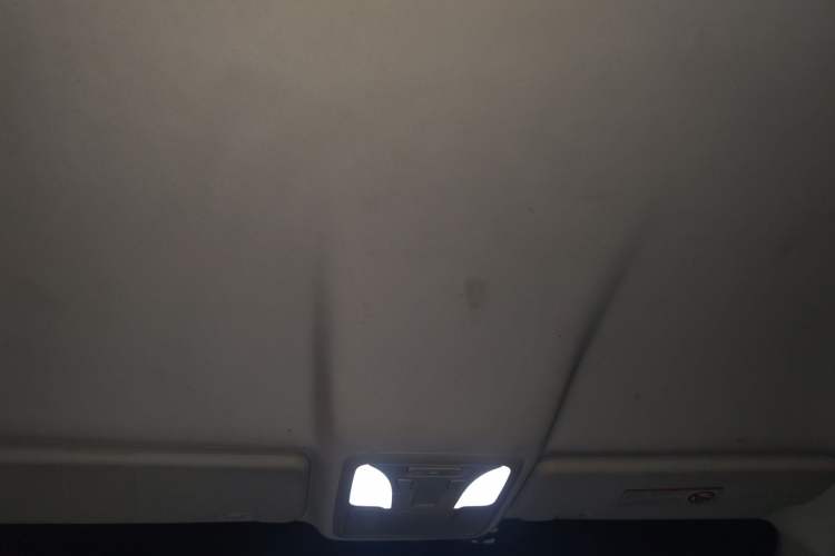 Used Dongfeng Fengdu MX5 2016 1.4T Manual Luxury Edition