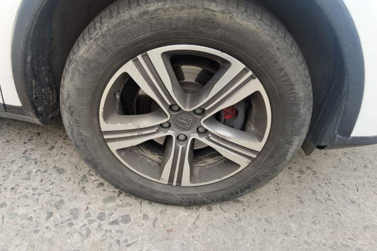 Used BYD Tang 2018 2.0T Automatic SmartConnect Luxury 7-Seater China V Emission Standard