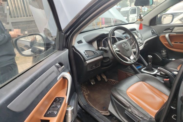 Used JAC Group Refine S5 2013 2.0T Manual Luxury Edition