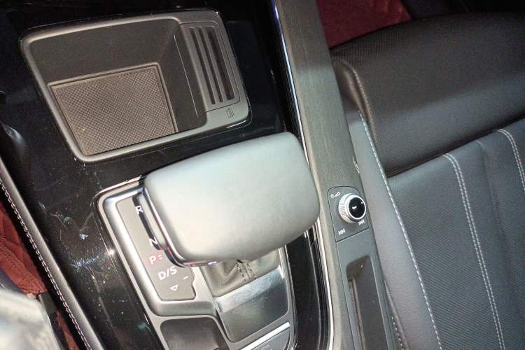 Used Audi A4L 2023 40 TFSI Luxury Dynamic Model