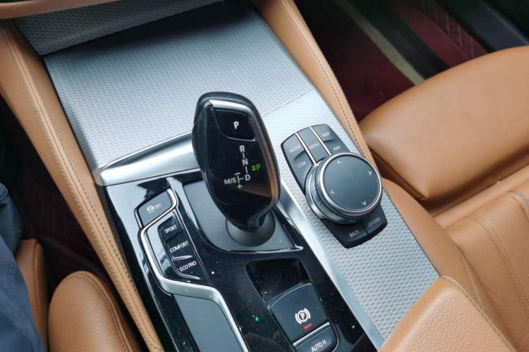 Used BMW 5 Series 2018 525i M Sport Package
