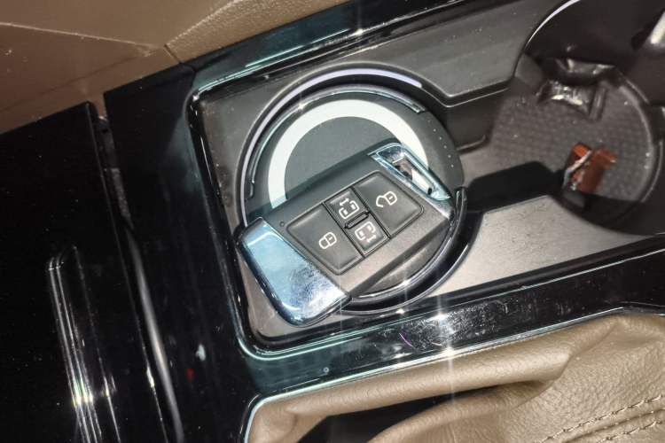 Used Volkswagen Viloran 2020 330TSI Luxury Edition