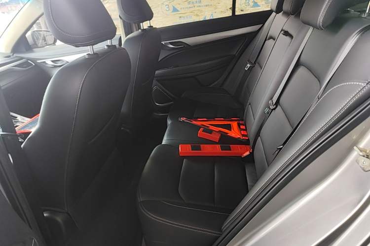 Used Geely Auto Emgrand 2018 1.5L CVT Upward Connect Edition