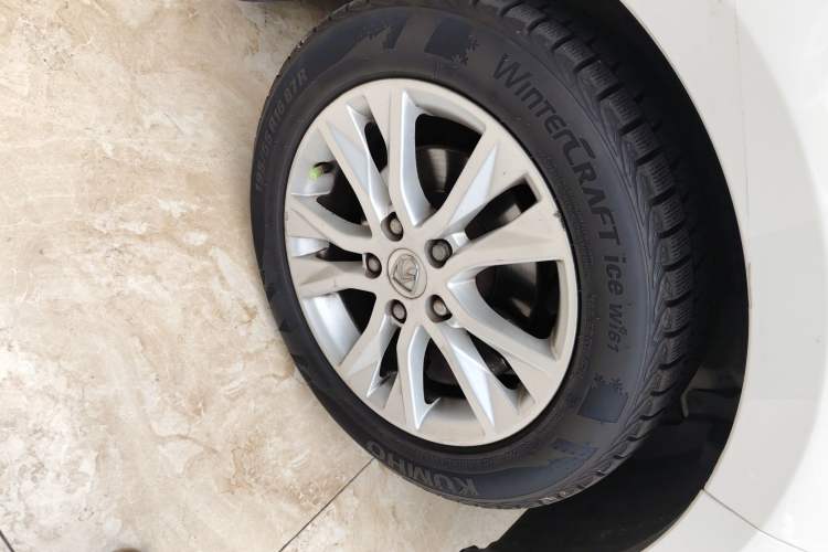 Used Baojun 730 2016 1.5L Manual Comfort Version 7 Seats China V Emission Standard