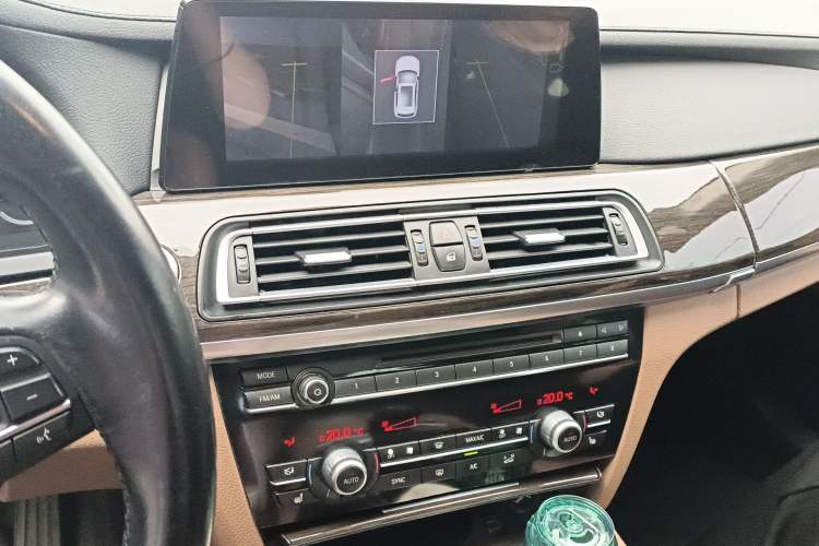 Used BMW 7 Series 2014 730Li Premium Edition