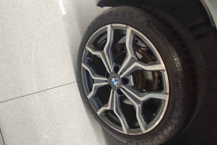 Used BMW X2 2019 sDrive25i Luxury Model with M Off-Road Package China VI Emission Standard
