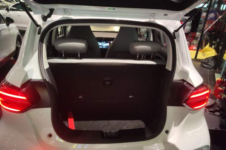 Used Leapmotor T03 2024 310 Comfort Edition Trunk