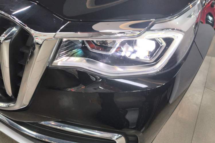 Used Hongqi HS7 2021 3.0T Automatic All-Wheel Drive Smart Connect Flagship Edition Left Front Headlight