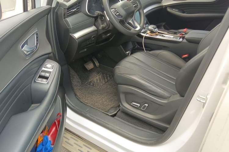 Used Roewe RX5 MAX 2019 300TGI Automatic 4G Connect Luxury Edition Driver Seat