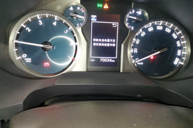 Used Toyota Prado 2018 3.5L Automatic TX-L Odometer Close Up