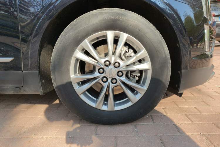 Used Cadillac XT5 2022 2.0T Two-Wheel Drive Luxury Version