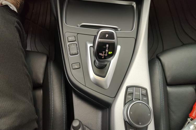 Used BMW 1 Series 2018 M140i Gear Lever