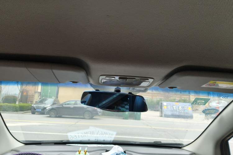 Used JAC Refine S3 2014 1.5L CVT Luxury Smart Model
