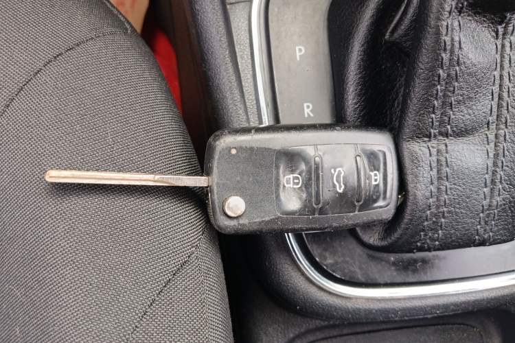 Used Volkswagen Polo 2016 1.4L Automatic Trendy Model
