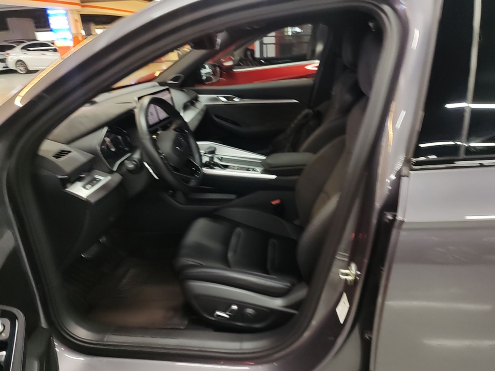 Geely Auto Preface 2024 2.0TD Xiaohan Edition — снимка 17