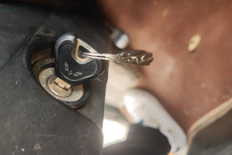 Used Wuling Zhiguang 2020 1.2L Practical Model China VI LSI
