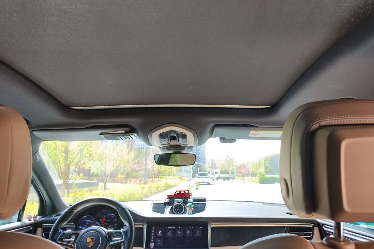 Used Porsche Macan 2018 Macan 2.0T Headliner