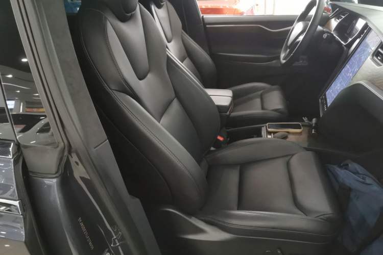 Used Tesla Model X 2019 Long-Range Version Right Front Seat