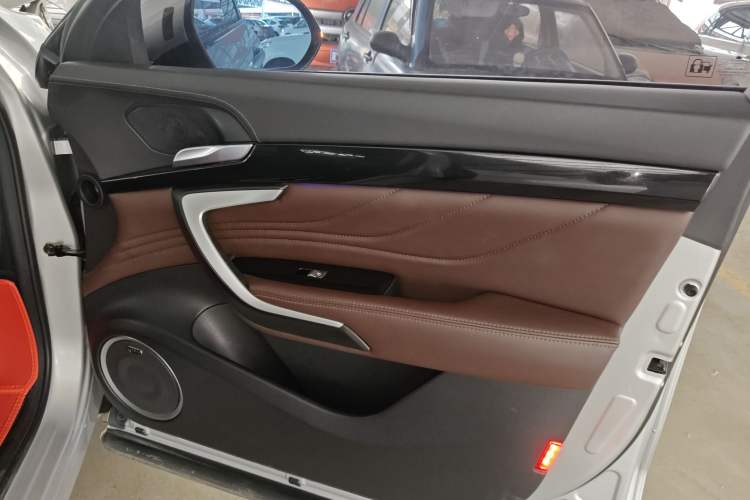 Used Wey VV7 2017 2.0T Flagship Model