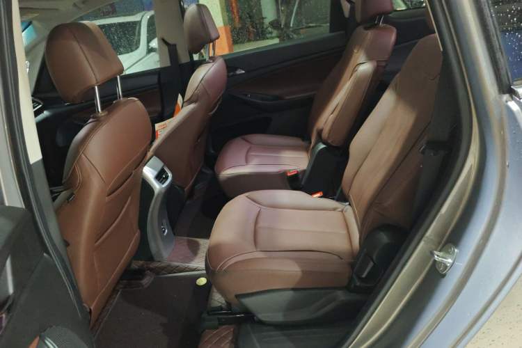 Used Buick GL6 2019 18T 6-Seater Connected Luxury Version China VI Standard Left Rear Seat
