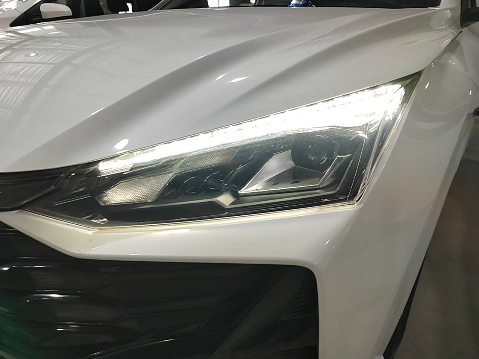 Dongfeng Aeolus Yixuan 2025 1.5L Automatic Luxury Version - Luxury — снимка 8