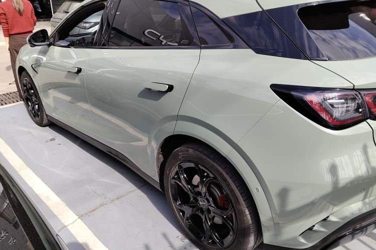 Used BYD Seal 06GT 2025 550 All-Wheel-Drive Heatwave Edition
