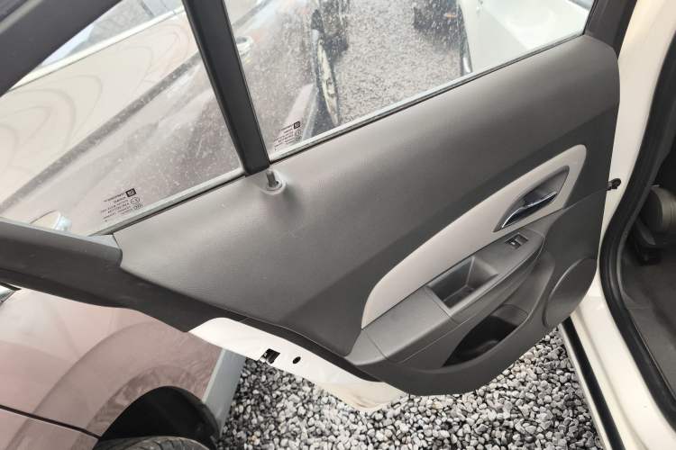 Used Chevrolet Cruze 2014 1.6L SL Millionth Anniversary Edition AT