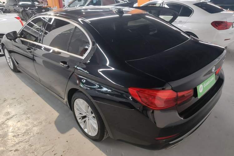 Used BMW 5 Series 2020 525Li Luxury Package

