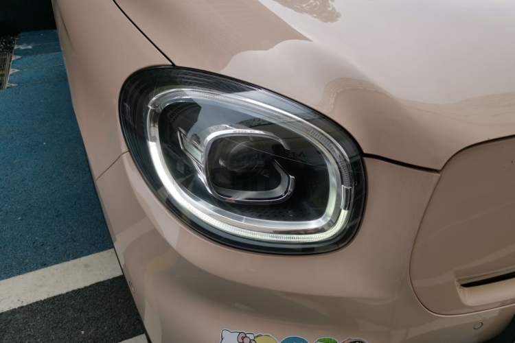 Used Leapmotor T03 2021 400 Luxury Edition Right Front Headlight