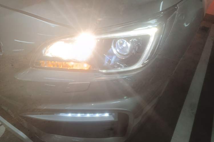 Used Subaru Outback 2017 2.5i Sport Navigation Edition with EyeSight
