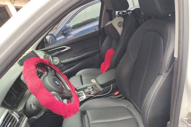 Used BMW 1 Series 2022 120i M Sport Night Edition Left Front Seat