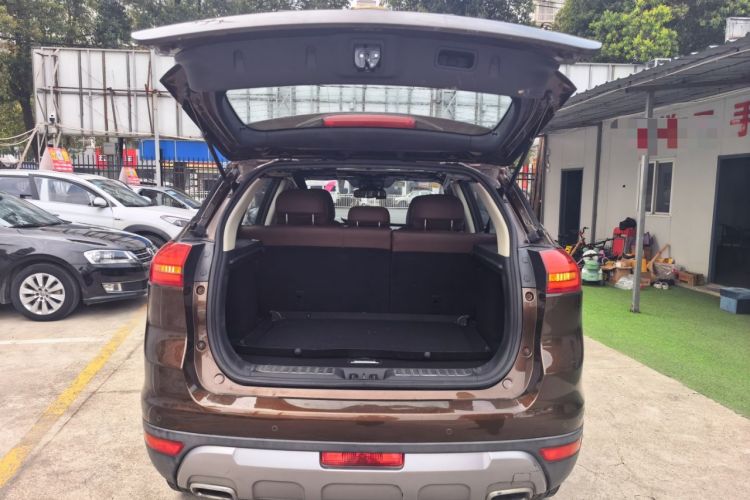 Used Geely Auto Emgrand X7 Sport 2016 1.8TD Automatic ZhiZun Version Trunk