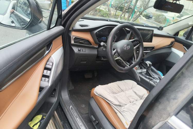 Used SAIC MAXUS D90 2017 2.0T Automatic All-Wheel Drive Sirius
