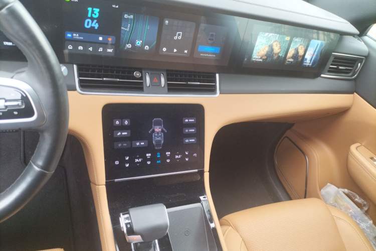 Used Li Auto ONE 2021 Extended-Range 6-Seater Version Audio And AC Panel