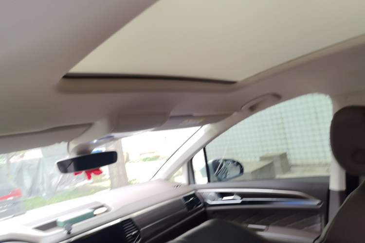 Used Volkswagen Viloran 2020 380TSI Prestige Edition Headliner