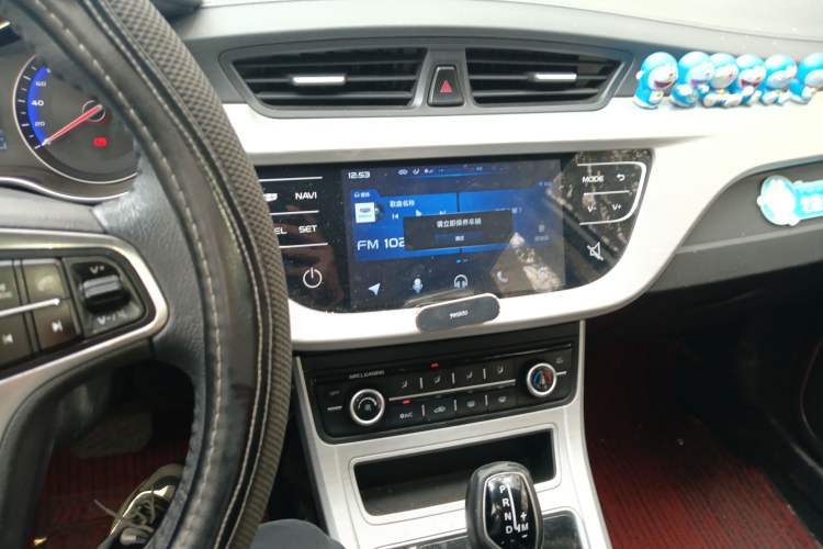 Used Geely Auto Vision 2019 Upgraded Model 1.5L CVT Luxury Version China VI Standard