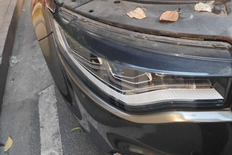 Used Zotye T700 2017 1.8T Dual-Clutch Prestige Model