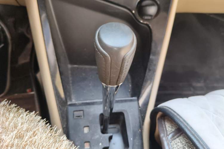 Used Toyota Vios 2016 1.5L Automatic ZhiZhen Xingyao Edition Gear Lever