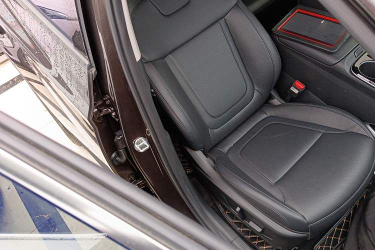 Used Hyundai Tucson 2021 Tucson L 1.5T DCT Luxury Prestige Edition Right Front Seat